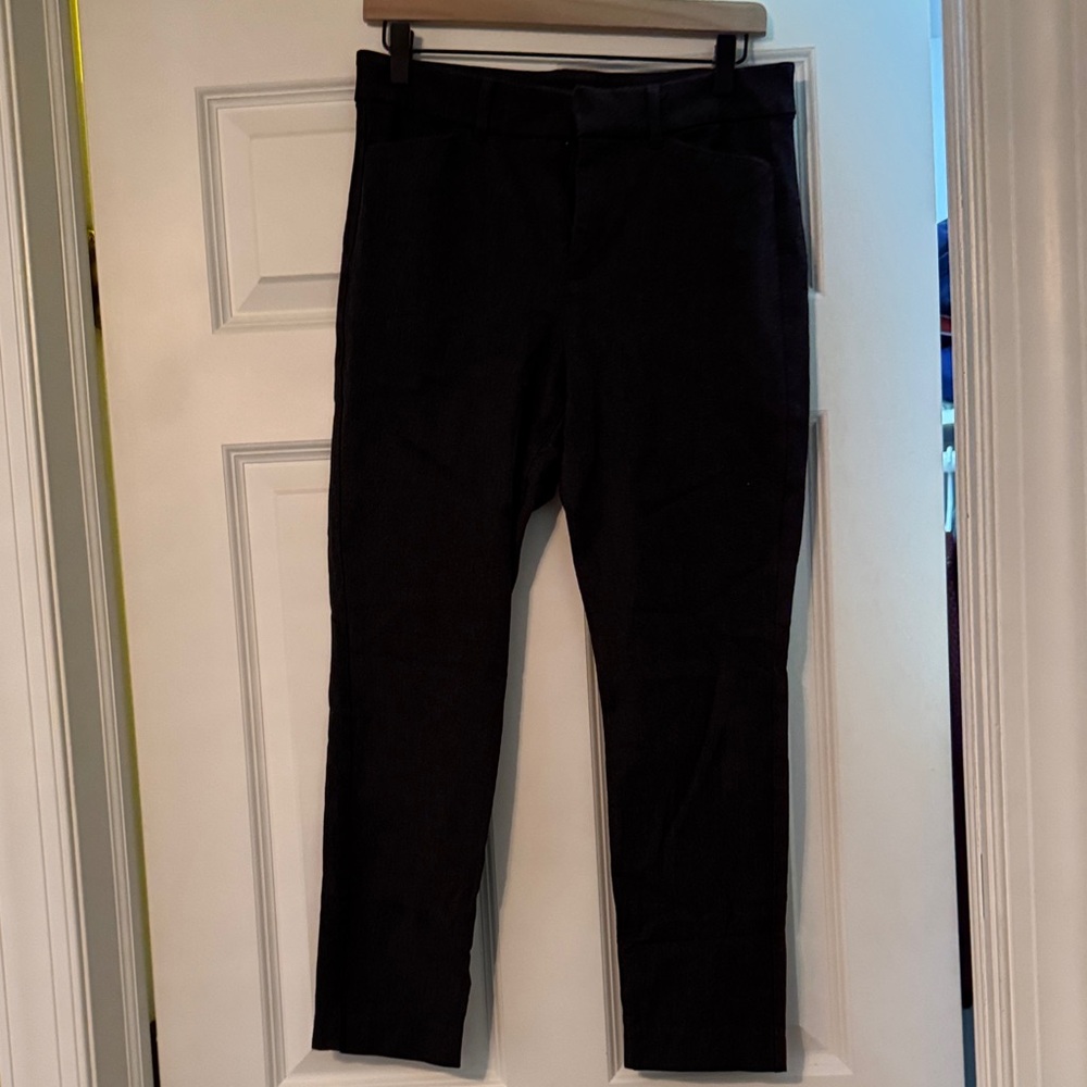 Old Navy Women's Elegant charcoal grey Skinny Pants